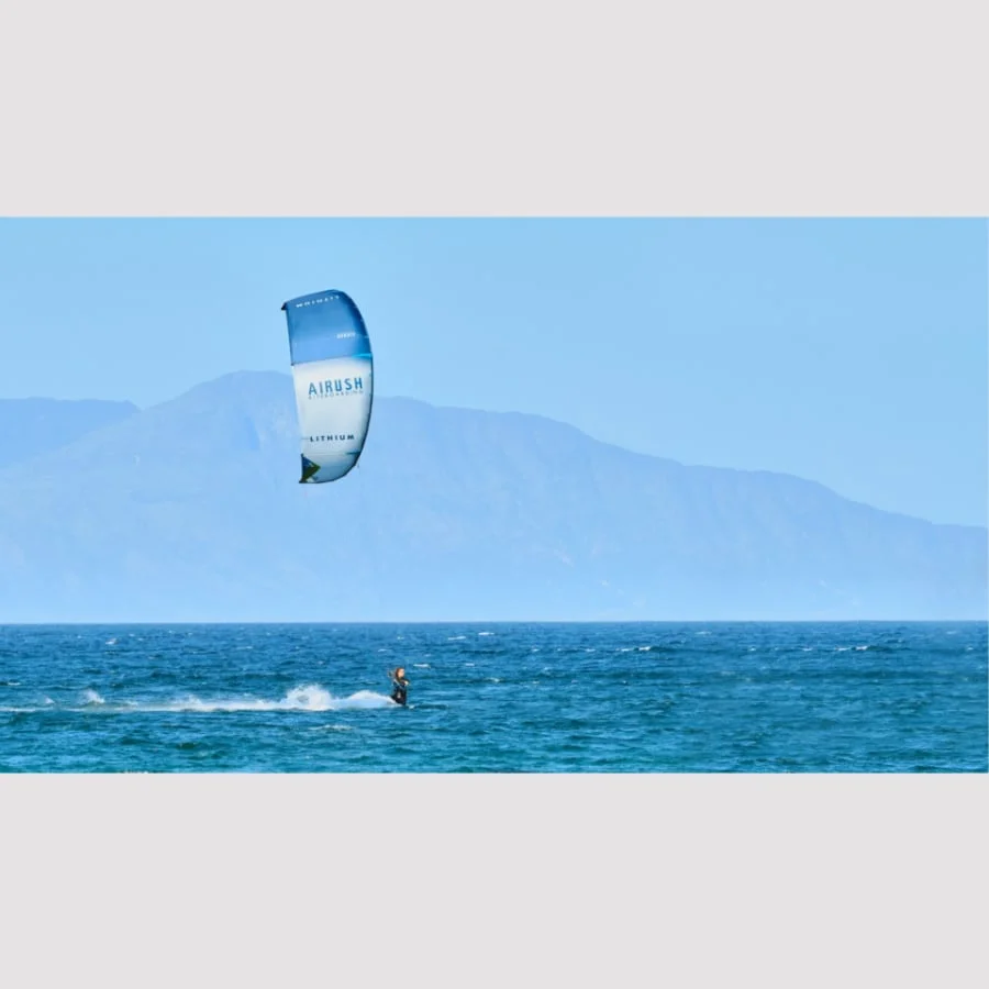 מצנח לגלישת קייט Airush Lithium V14