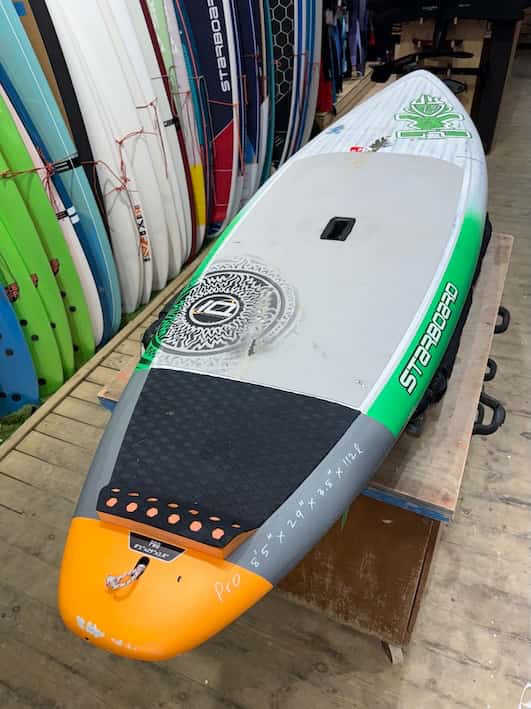 גלשן סאפ יד 2 Starboard Pro 8'5X29" 2015 גלשן סאפ יד 2 Starboard Pro 8'5X29" 2015