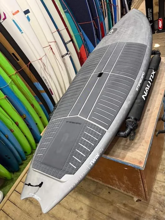גלשן סאפ יד 2 Starboard TwinFin 7'3X26" 2026