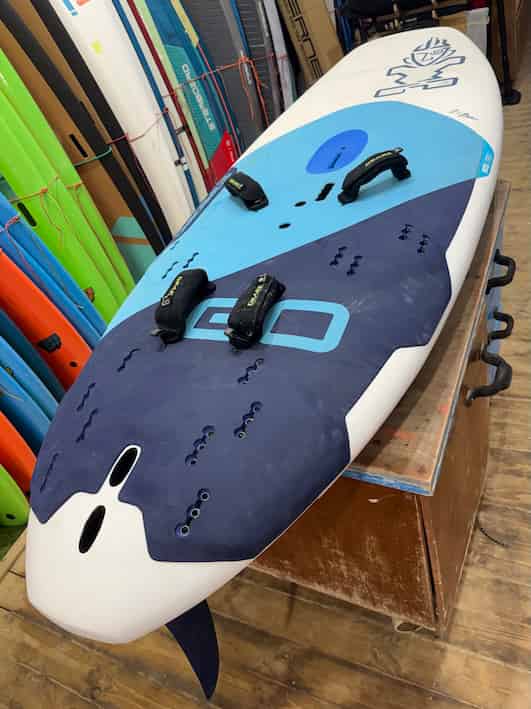 סט קטמפלט גלשן ומפרש רוח יד 2 Starboard Go 155, Gaastra Hybrid 5.2