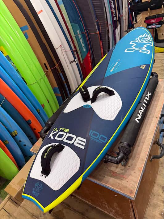 גלשן רוח משומש Starboard UltraKode Wood Sandwich 2021, 100L